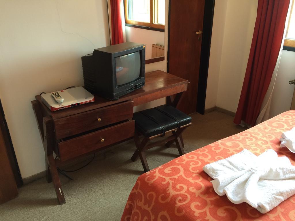 Kuntur Hotel Капила дел Монте Стая снимка